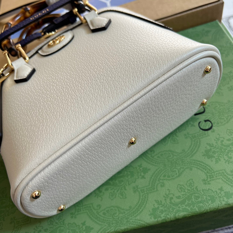 Top Quality -  Bags - 967