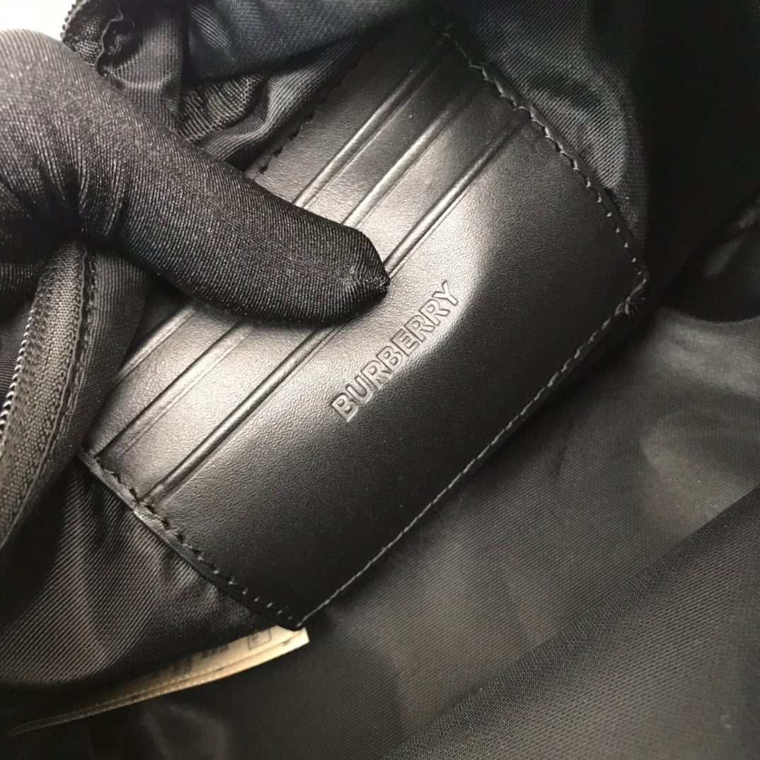 Top Quality Logo Detail Nylon Crossbody Bag Black For Men, Bags 8.7in/22cm