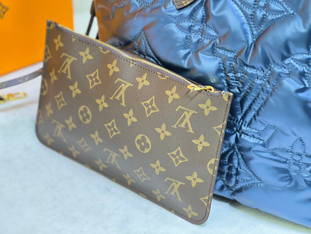 EN - New 1:1 rep Bag LUV 625