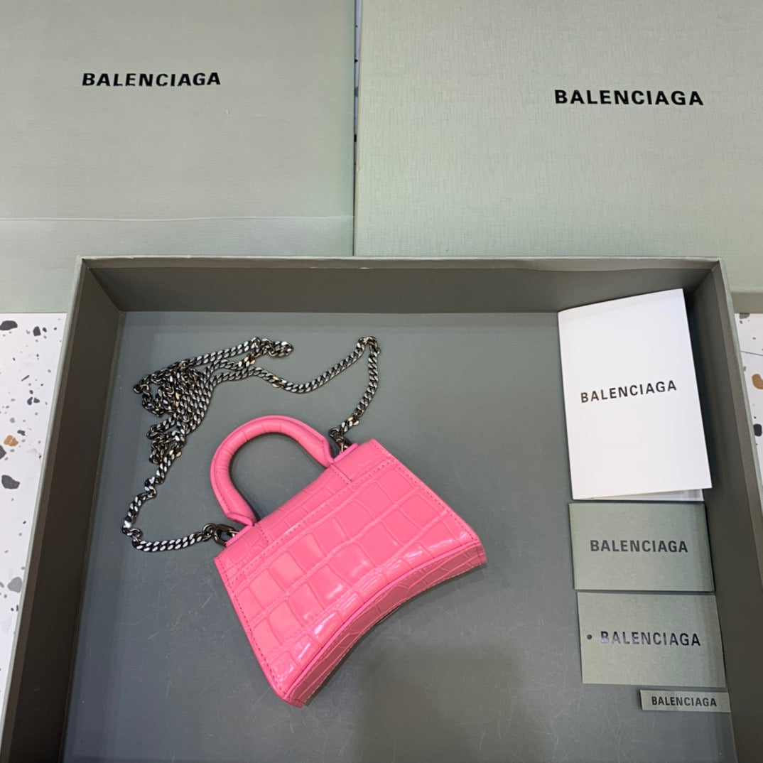 Top Quality Hourglass Mini Handbag With Chain In Pink, For Women,  Bags 4.7in/12cm