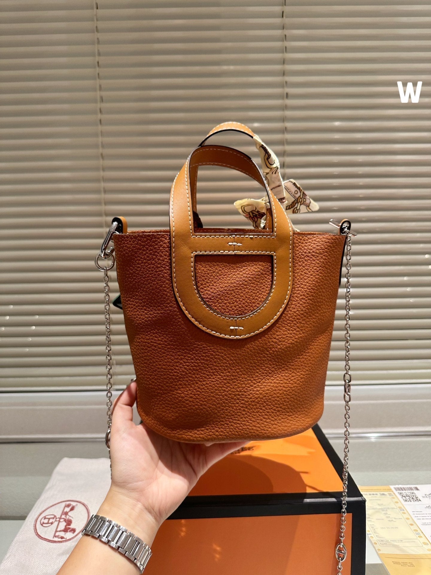 EN - New 1:1 rep  Bags HM 138