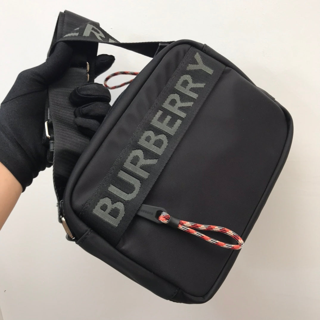 Top Quality Logo Detail Nylon Crossbody Bag Black For Men, Bags 8.7in/22cm