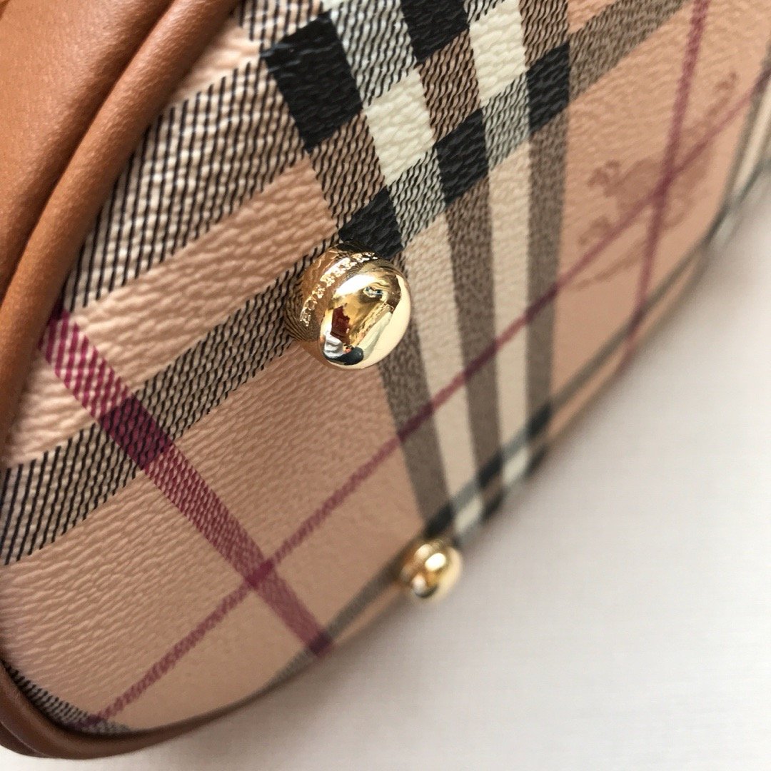 EN - New 1:1 rep  Bags BBR 013