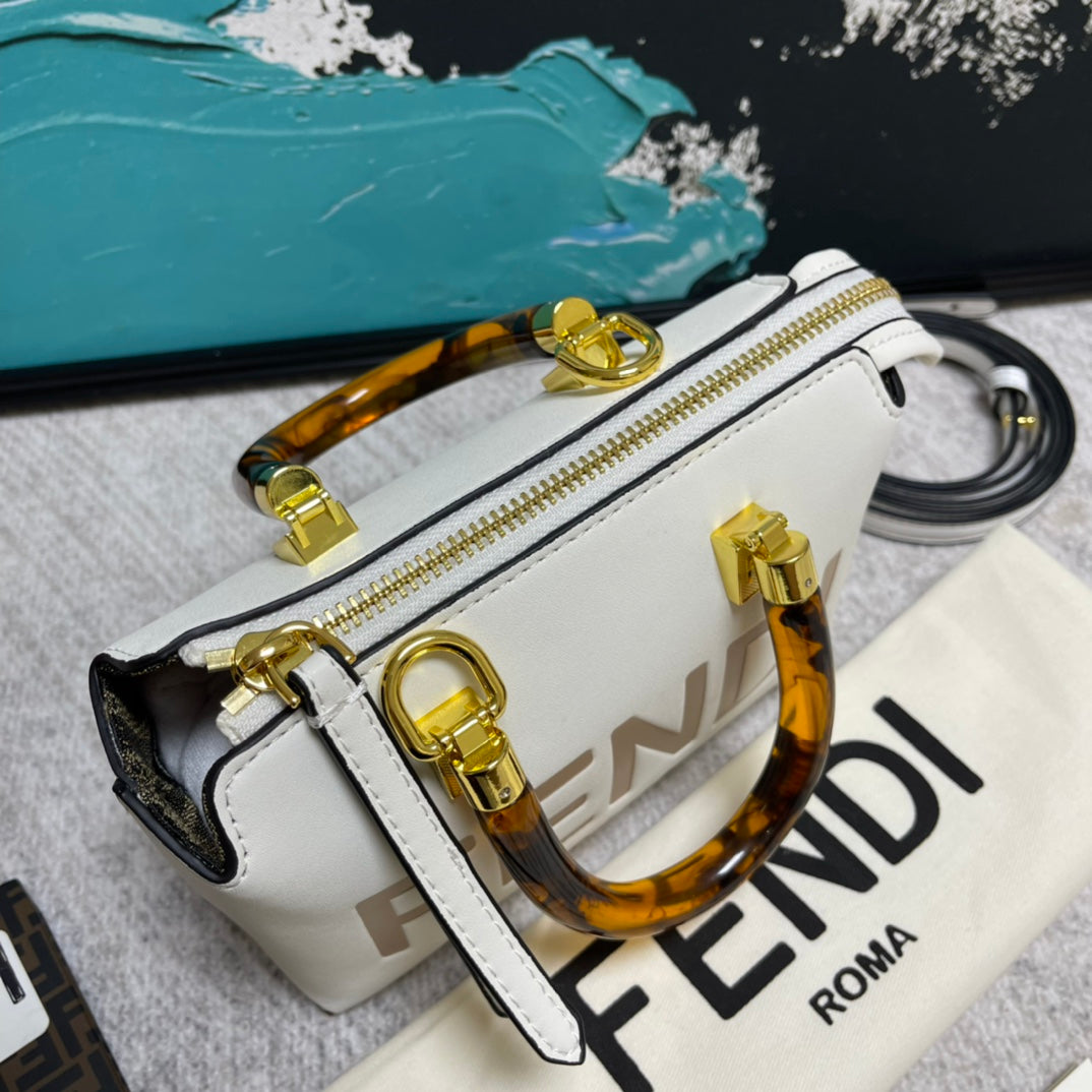 EN - New 1:1 rep Lux Bags FEI 263