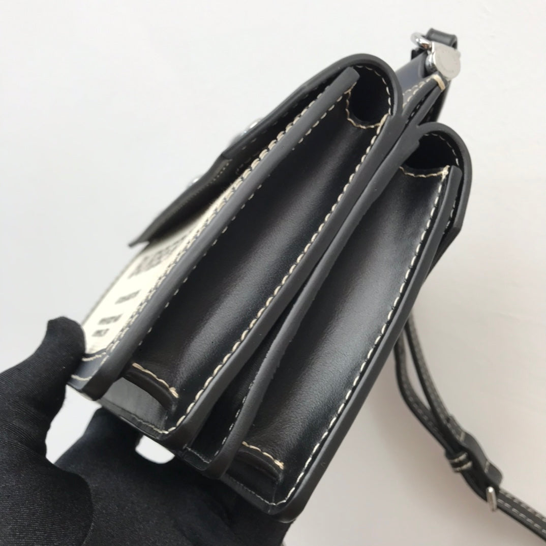 Top Quality Mini Horseferry Print Title Bag With Pocket Detail For Women, Bags 7.5in/19cm