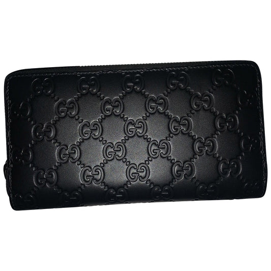 Gucci black leather case
