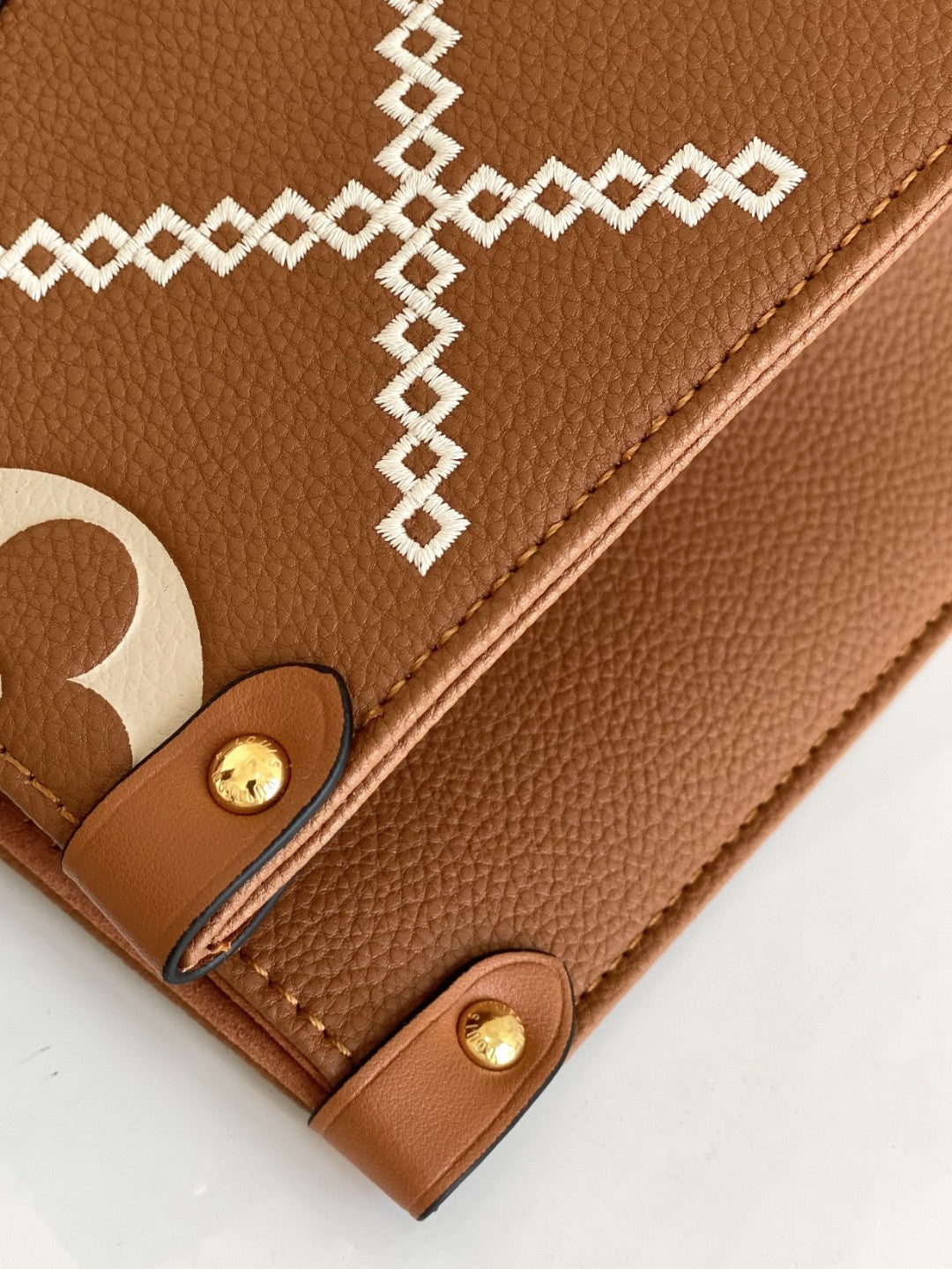 Top Quality Onthego MM Tote Bag Monogram Empreinte Arizona Brown For Women, Women Handbags, Shoulder Bags And Crossbody Bags 13.8in/35cm Top Quality M46015