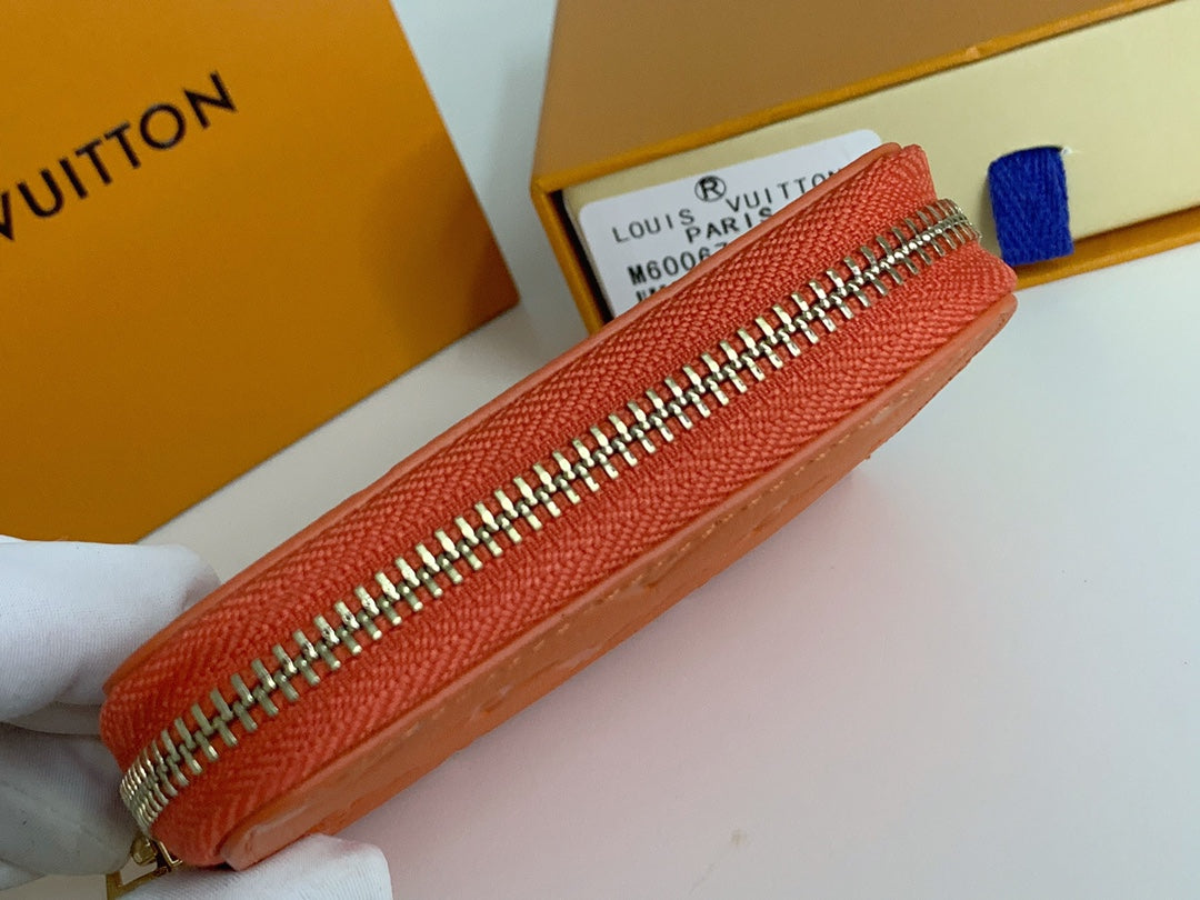 EN - New 1:1 rep  Wallet LUV 128