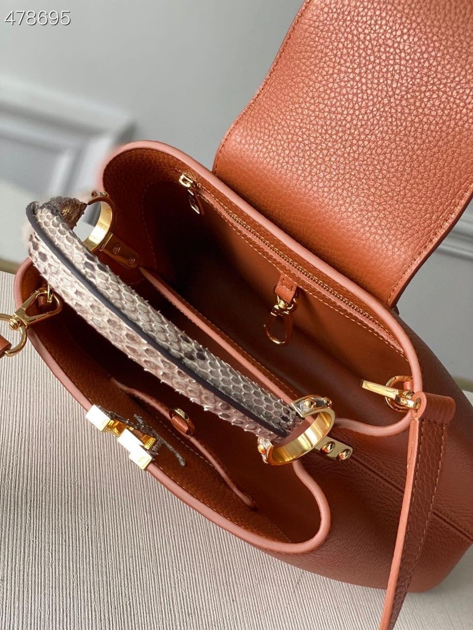 Top Quality Capucines BB Taurillon And Python Brown For Women,  Shoulder And Crossbody Bags 10.4in/27cm Top Quality N97980