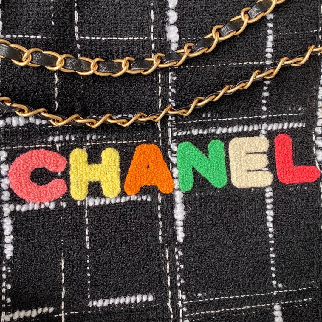 CHL 22 Handbag Gold Hardware Black For Women, Women’s Handbags, Shoulder Bags 14in/36cm AS3262