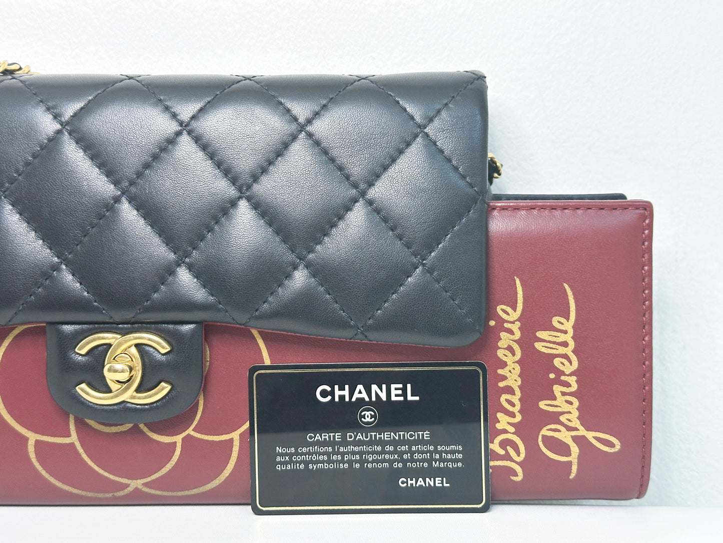 Chanel  Classic Flap Gabrielle Brasserie Menu Clutch Burgundy and Black Lambskin Antique GHW 2163 holo card