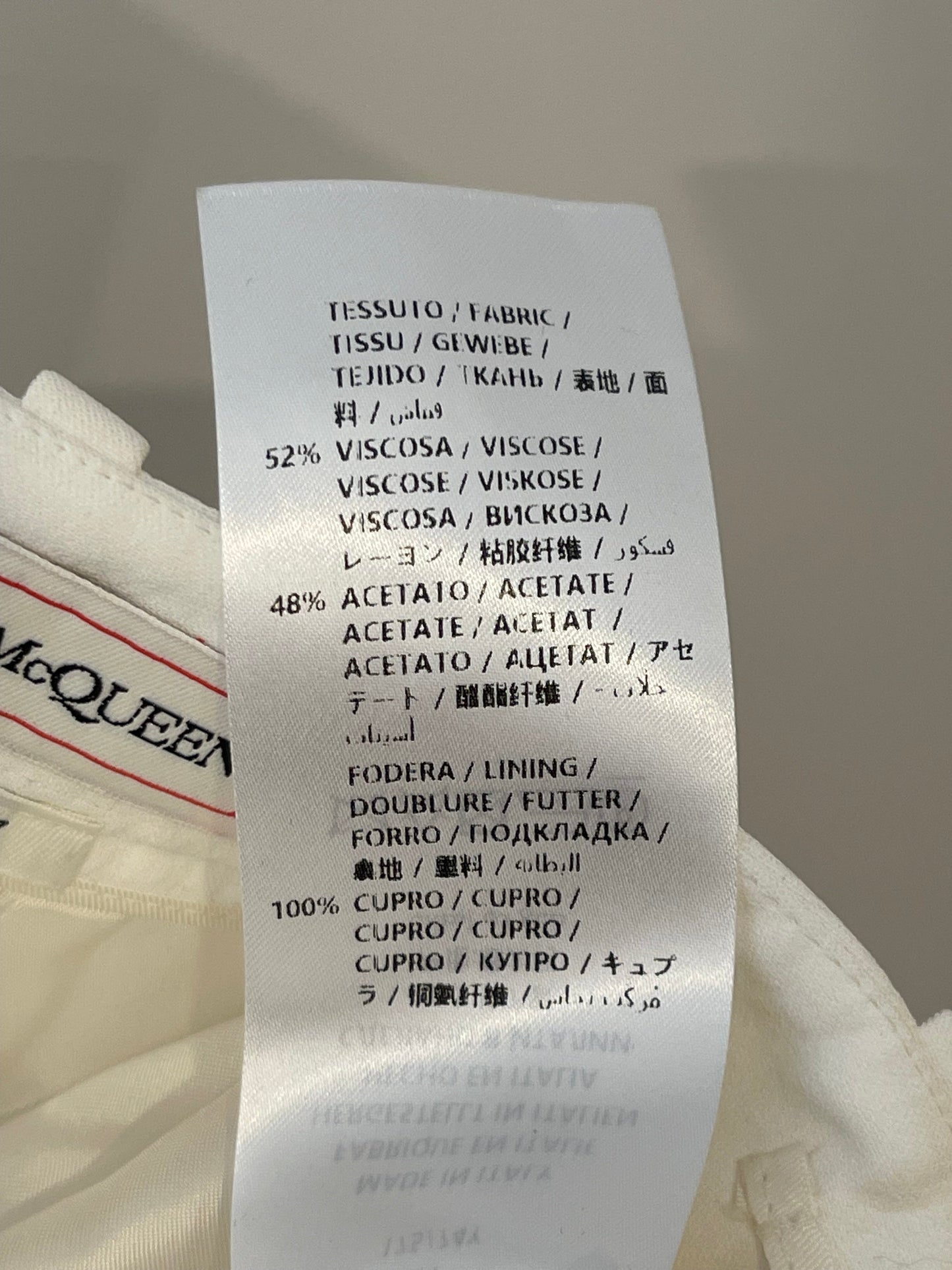 Alexander McQueen White Blazer Jacket and Matching Tro rs Set with White Button Details Size IT 42/44 (UK 10/12)