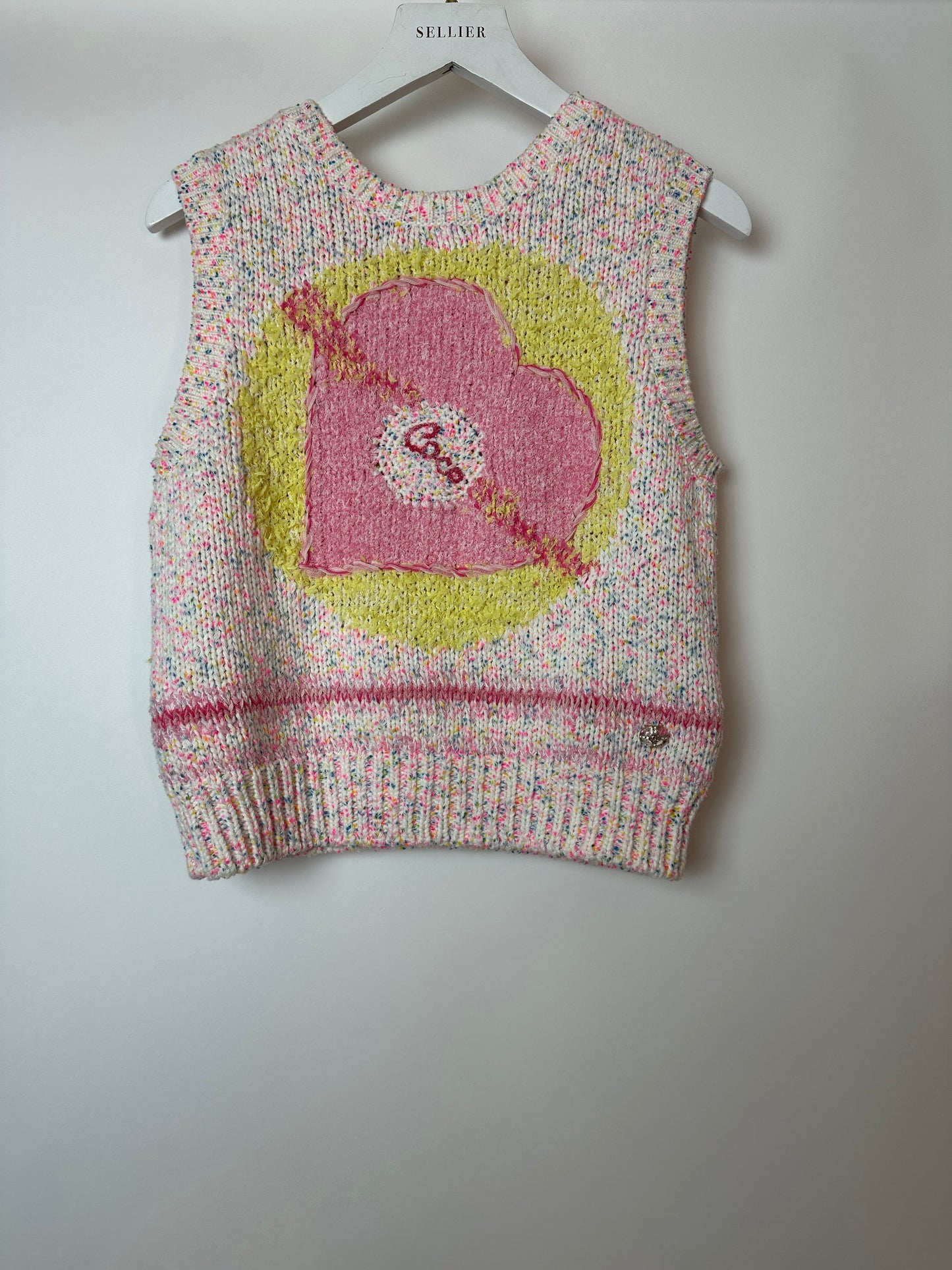 Chanel 24C Resort Pastel Pink & Yellow Sleeveless Knit Jumper and Shorts Set with Cupid Heart "Coco" Detail Top Size FR 34 (UK 6)