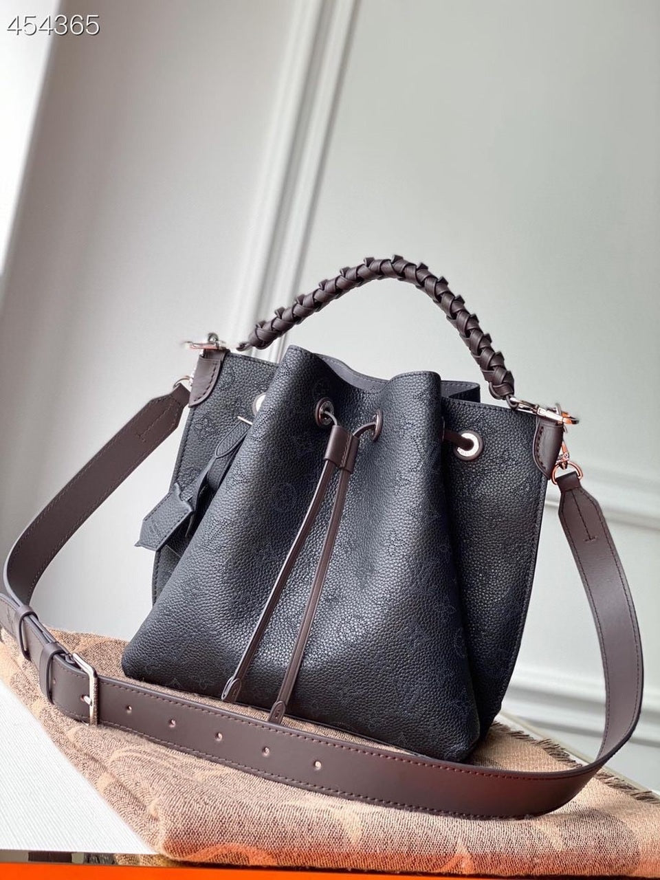 Top Quality Muria Bucket Bag Black For Women,  Shoulder And Crossbody Bags 9.8in/25cm Top Quality M55800