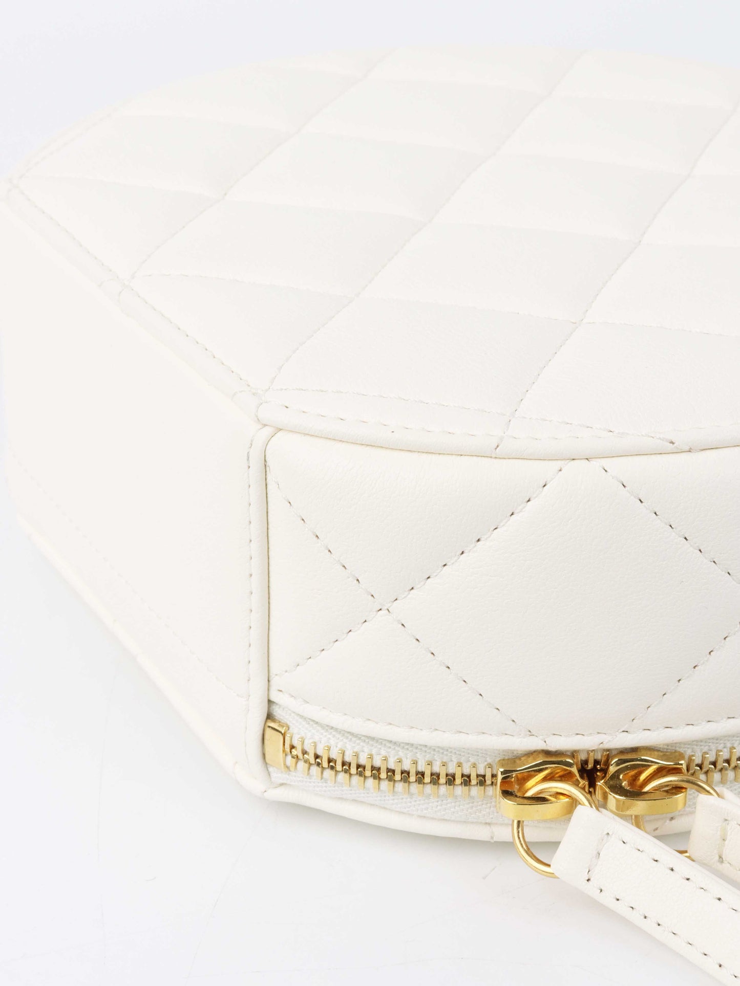 Chanel White Round Vanity with Chain Ring Handle.