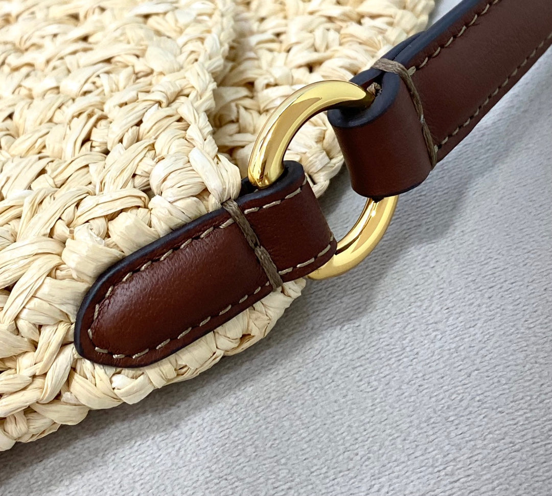 Top QualityTop Quality Small Croissant Hobo Bag RafTop QualityTop Qualitya For Women, Women’s Handbags, Shoulder Bags 11in/29cm FF 8BR790AFGJF1E1B