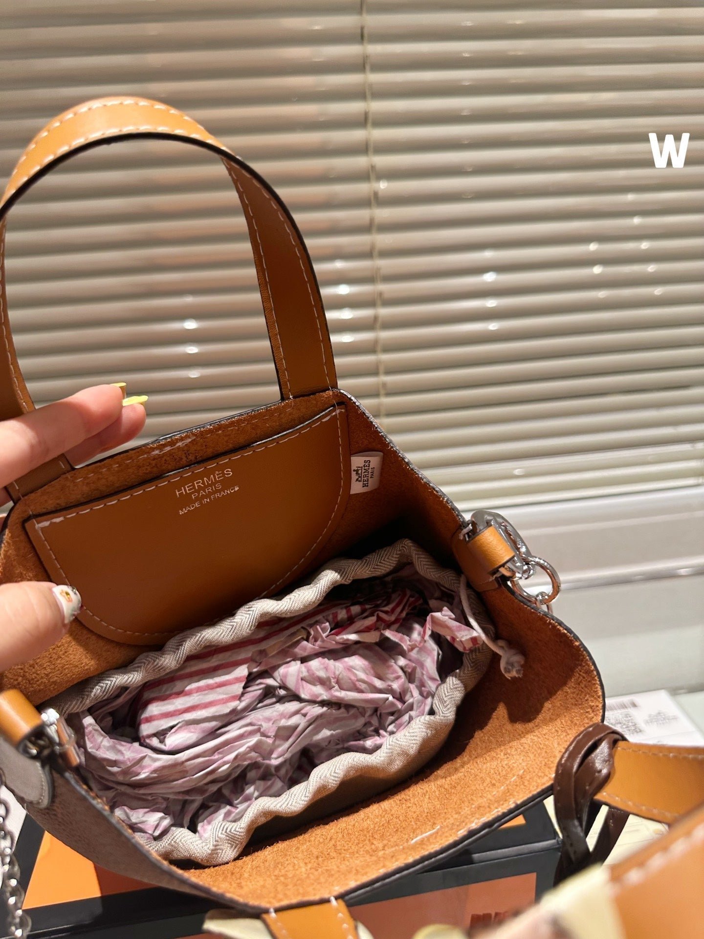 EN - New 1:1 rep  Bags HM 138