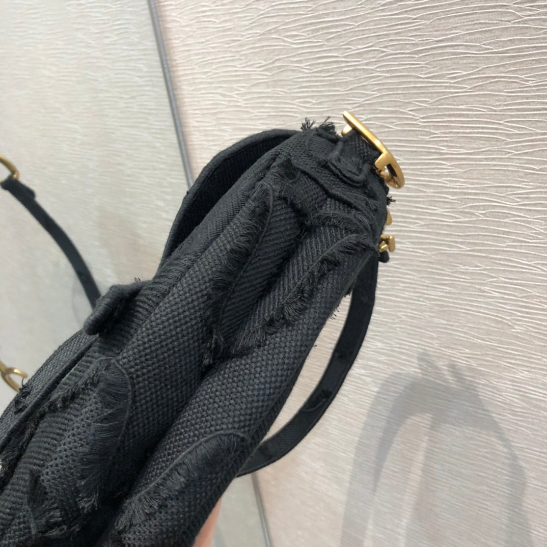 Top Quality Saddle Bag Black For Women 10in/26cm CD