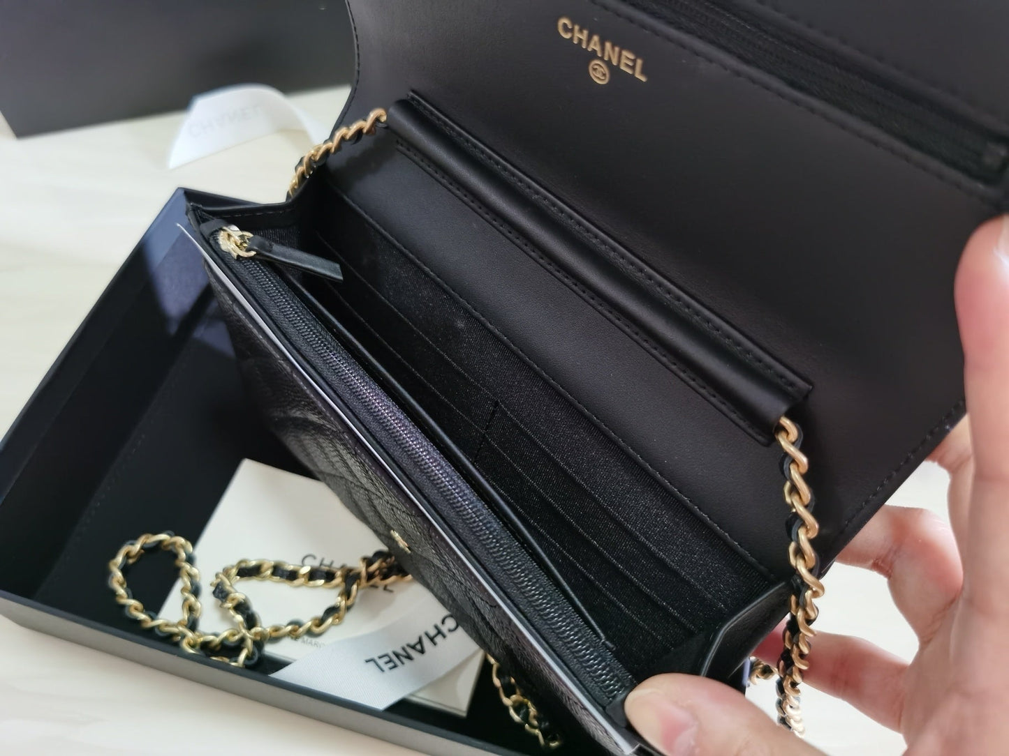 CHL CO-CO Woc Crossbody Bag 20cm Black