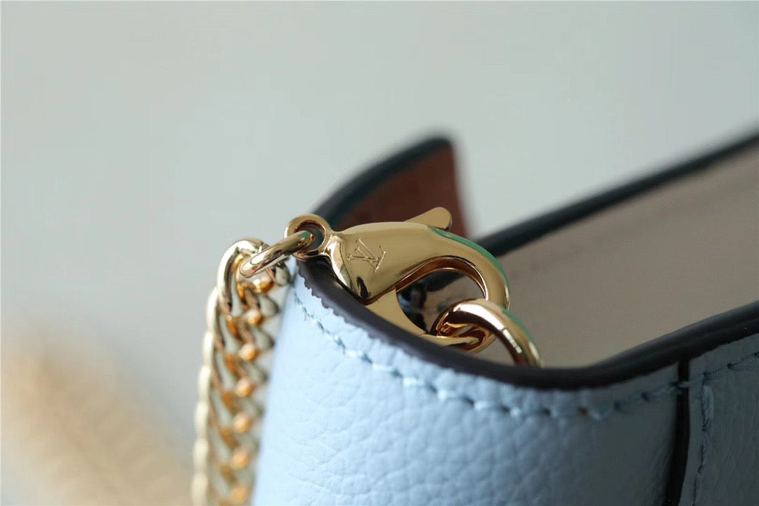 Top Quality Mylockme Chain Pochette Bleu Nuage Blue For Women,  Shoulder and Crossbody Bags 7.5in/19cm Top Quality M81436