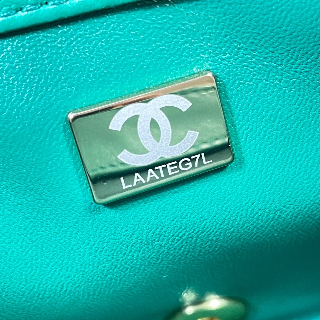 CHLLarge Flap Bag Gold Hardware Green For Women, Women’s Handbags, Shoulder Bags 9.1in/23cm AS3367