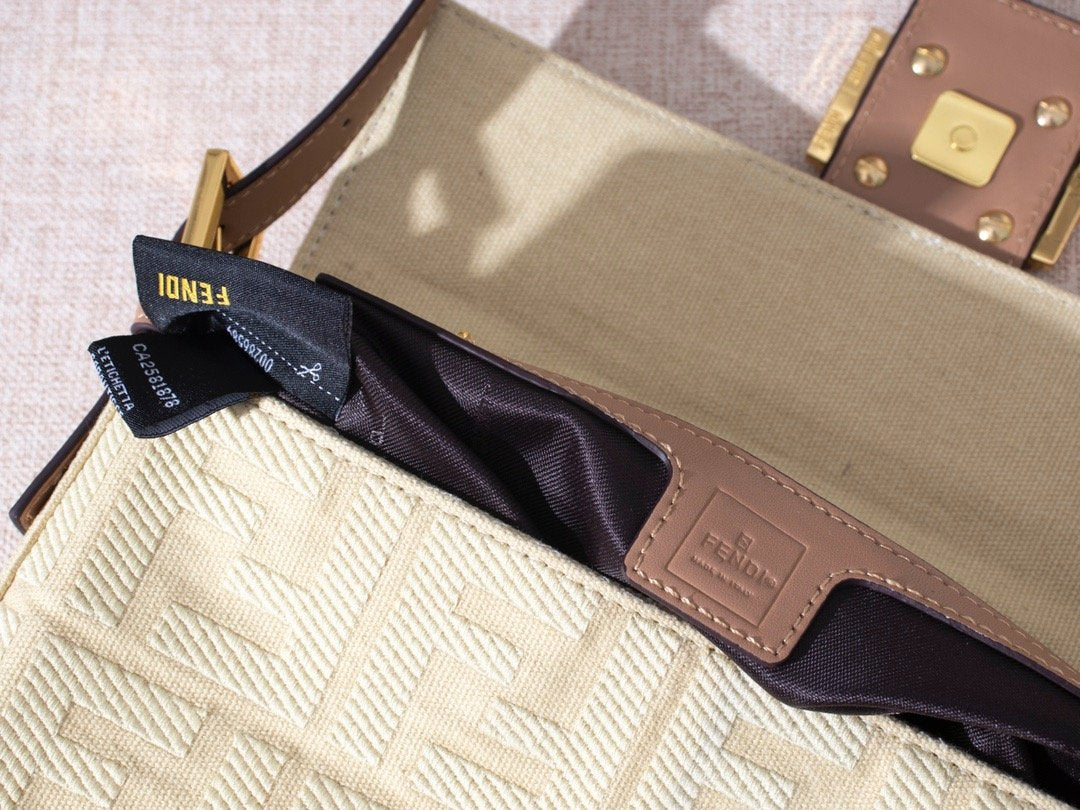 EN - New 1:1 rep  Bags FEI 080