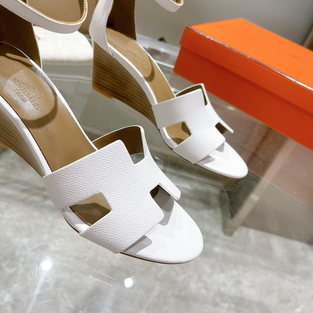 New 1:1 rep HM HIGH HEELS 069