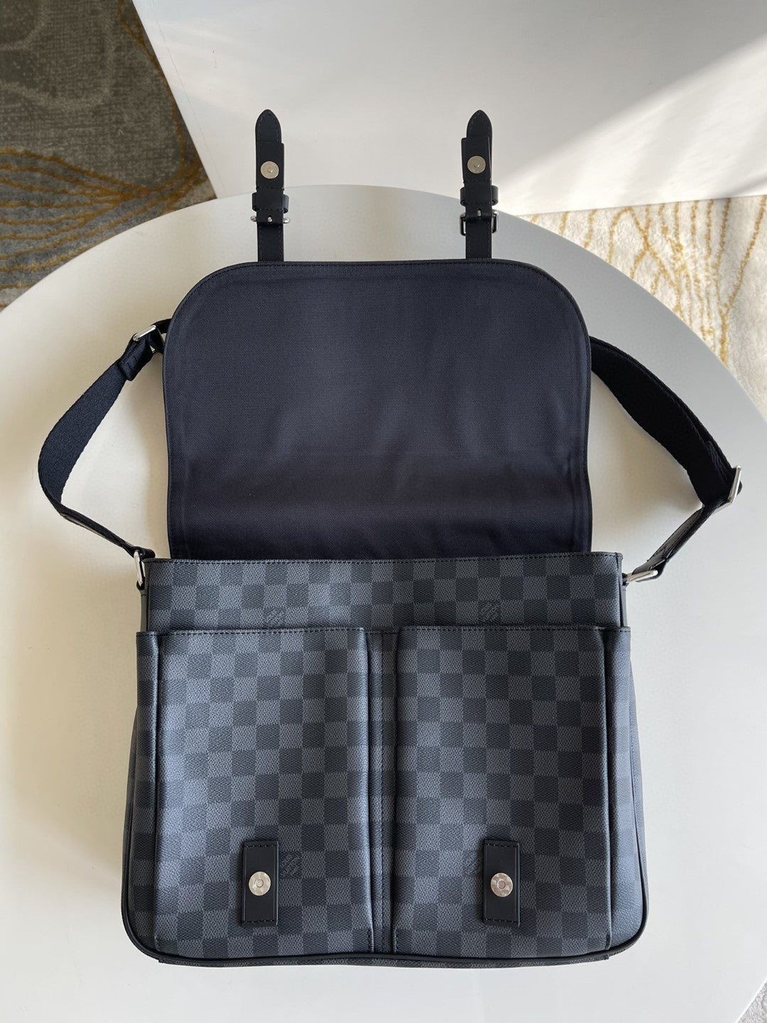 Top Quality Christopher Messenger Bag Damier Graphite Canvas For Men, Bags, Shoulder And Crossbody Bags 13in/33cm Top Quality N41500