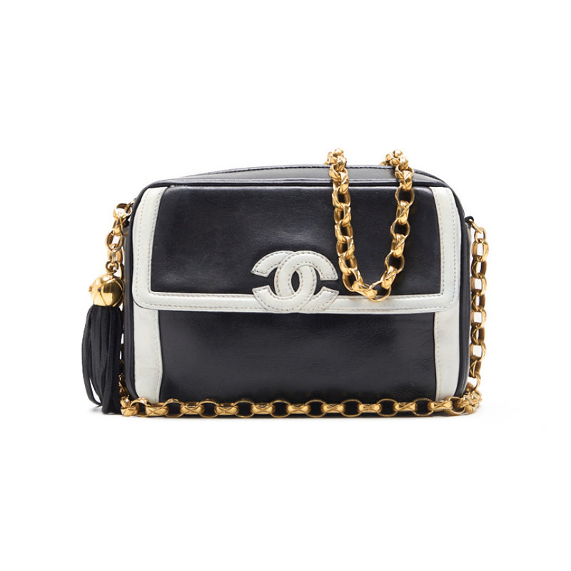 Chanel Coco Vision Chain Shoulder  Fringes Bicycle Color  White  Black  Shoulder Bag Mini Shoulder Bag  Bag Hybrid ? Ship? Himalan Bookstore Online