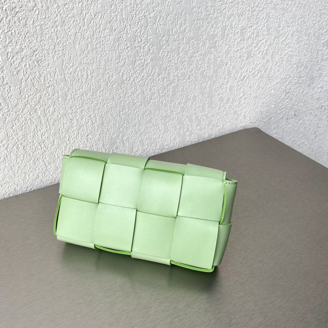 Top Quality Belt Cassette Banana Green, For Women, Women’s Bags 6.9in/17.5cm