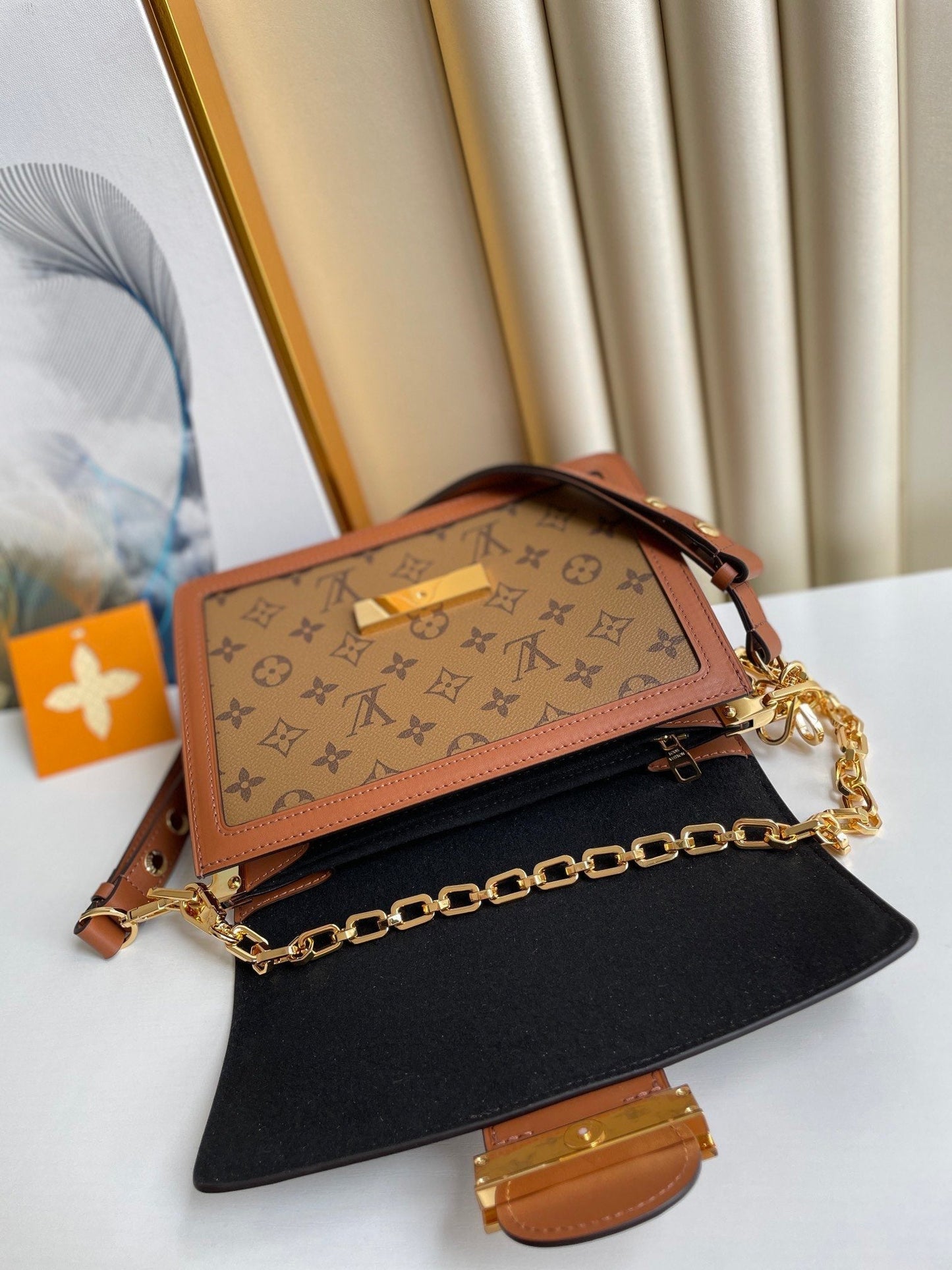Top Quality Dauphine MM Monogram And Monogram Reverse Canvas By Nicolas Ghesquière For The Cruise Collection,  Shoulder Bags 25cm Top Quality M45958