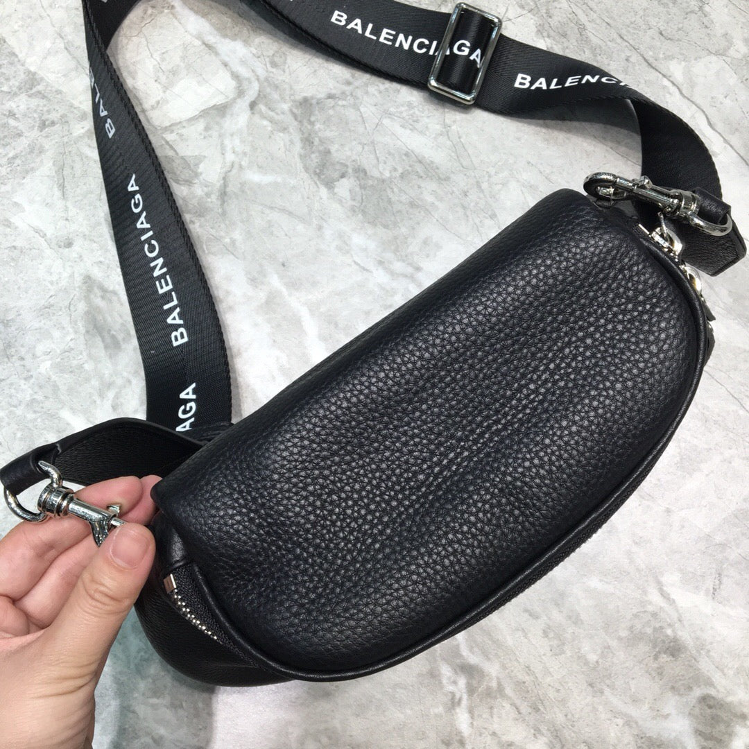 Top Quality Sling Bag In Black, For Women,  Bags 9.1in/23cm