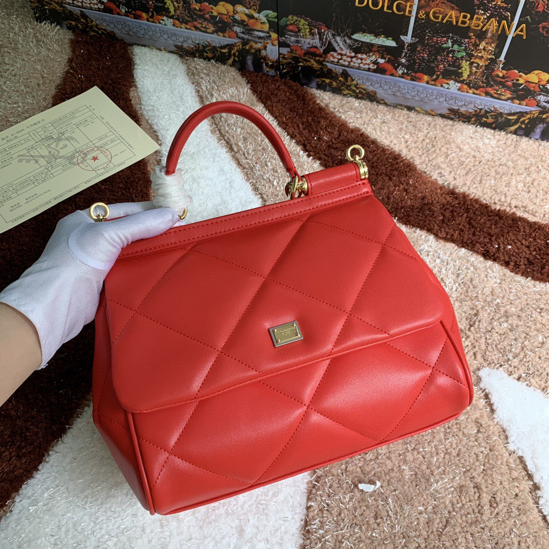 Top Quality MeTop Qualityum Sicily Bag In Quilted Red For Women 10.2in/26cm Top Quality Top Quality6002AW5918H383