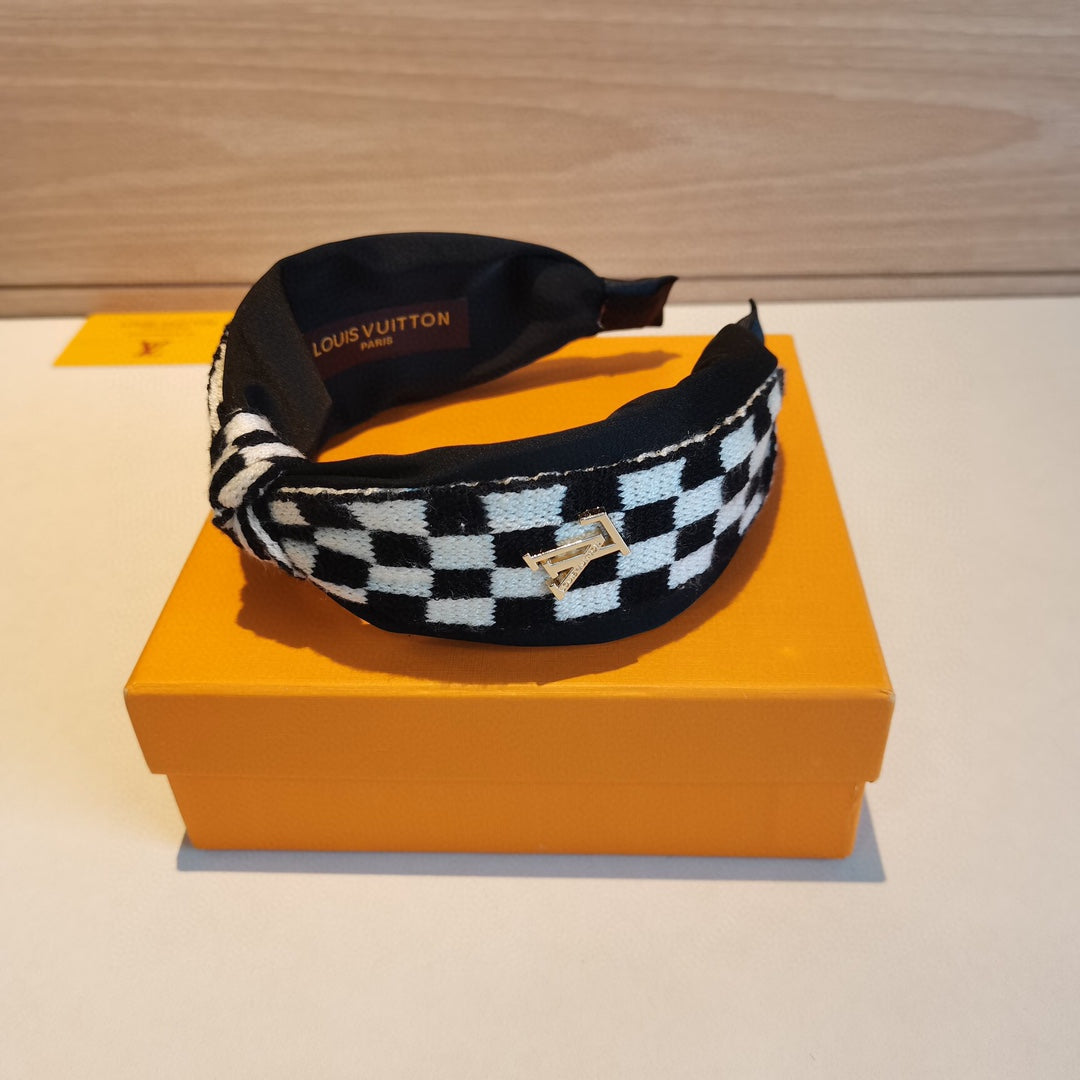 EN - Luxury Hair Band LUV 012