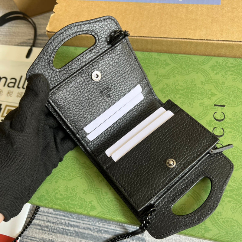 Top Quality -  Bags - 1070