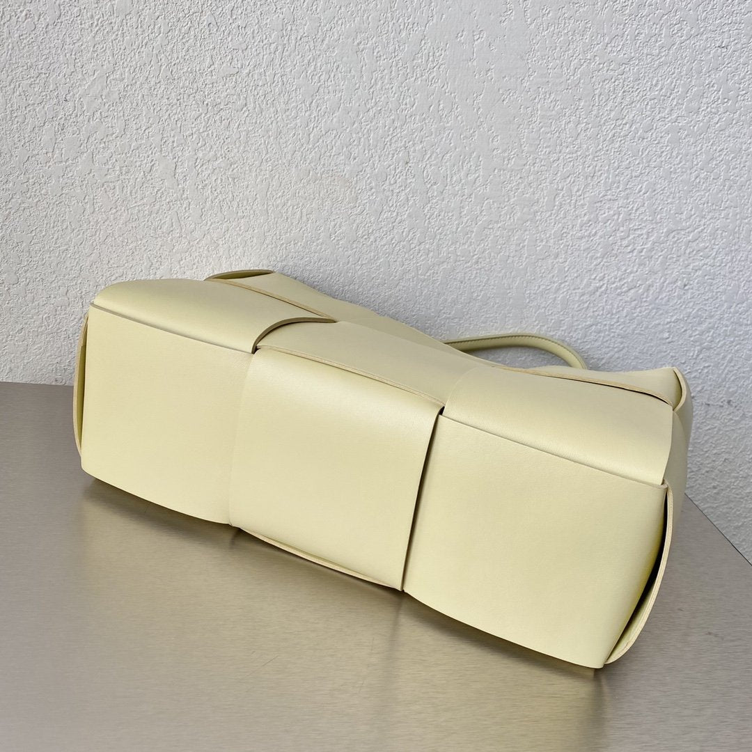 Top Quality Arco Tote Bag For Women 16.14in/41cm In Yellow ITop Quality Cream 609175VCQC27450