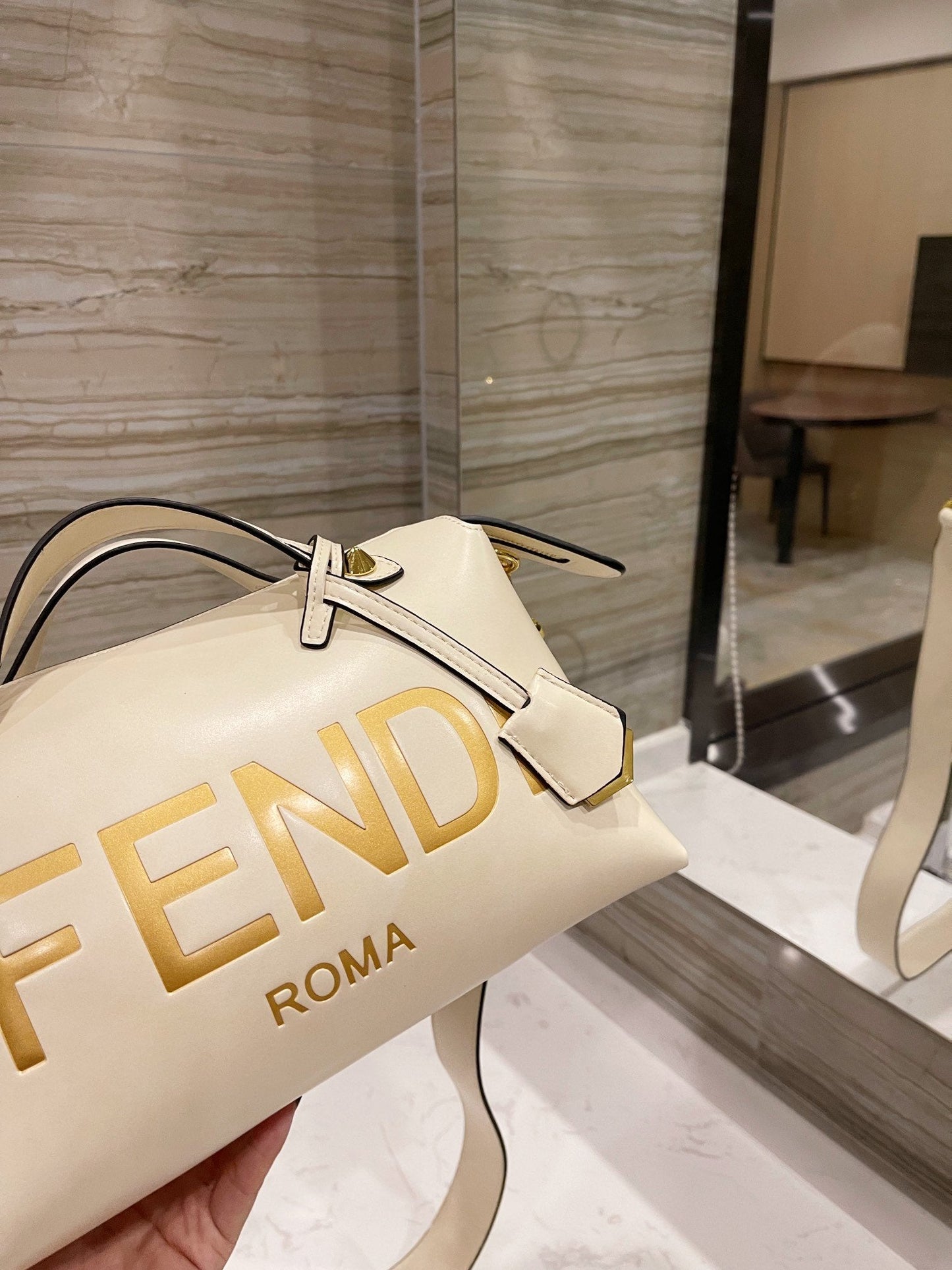EN - New 1:1 rep  Bags FEI 217