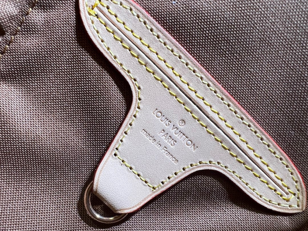 New 1:1 rep Lux Bags LUV 902