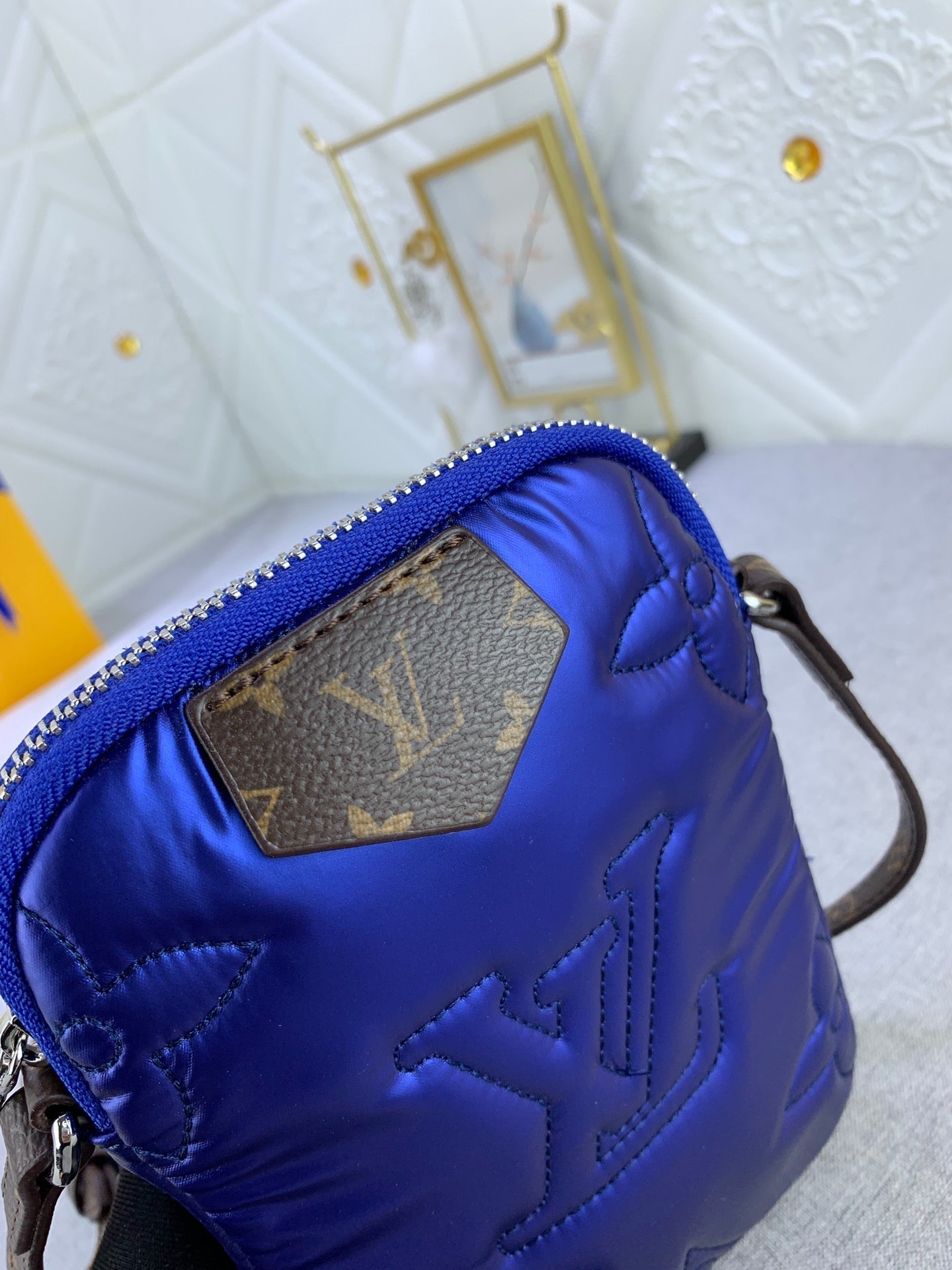 EN - New 1:1 rep Bag LUV 620