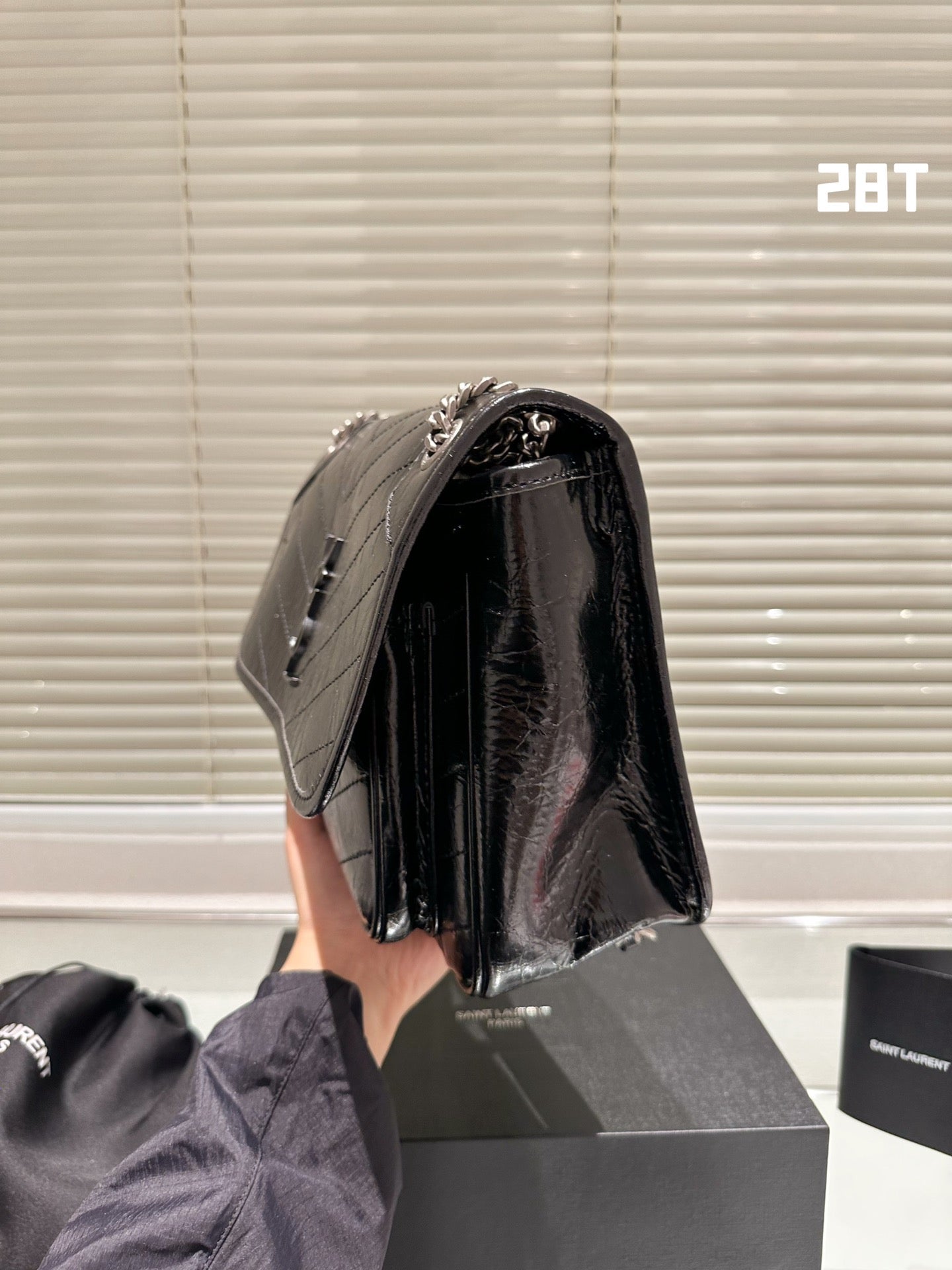 EN - New 1:1 rep  Bags SLY 330