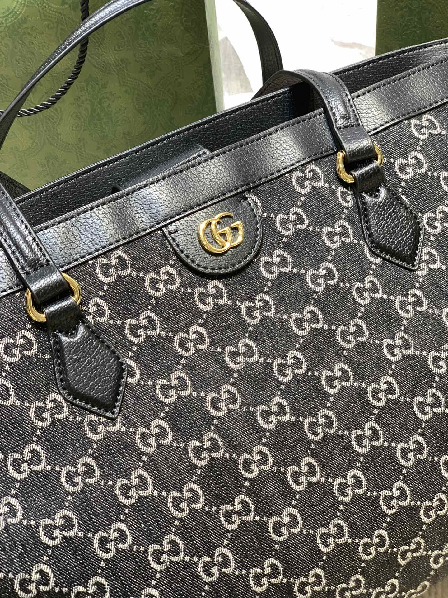 EN -New 1:1 rep Lux Bags GCI 367