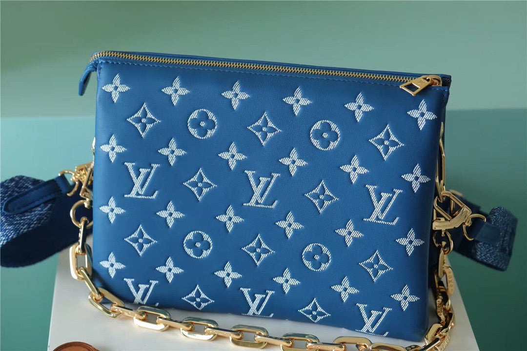 Top Quality Coussin PM Puffy Navy Blue For Women,  Shoulder And Crossbody Bags 10.2n/26cm Top Quality M59392