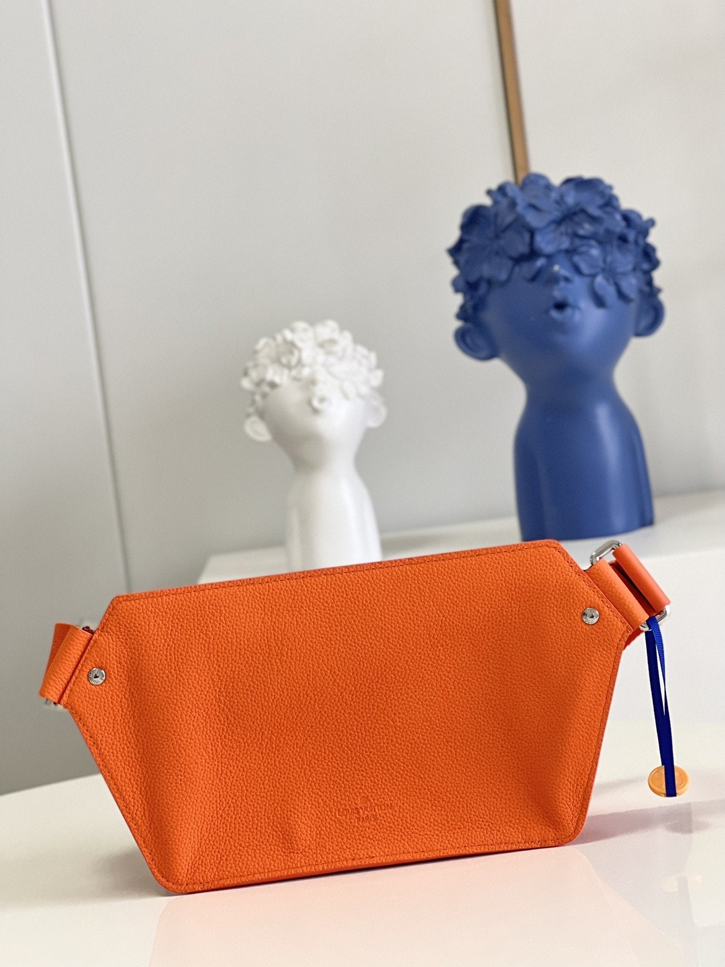 Top Quality Aerogram Slingbag Orange For Men, Bags 30cm Top Quality M59625