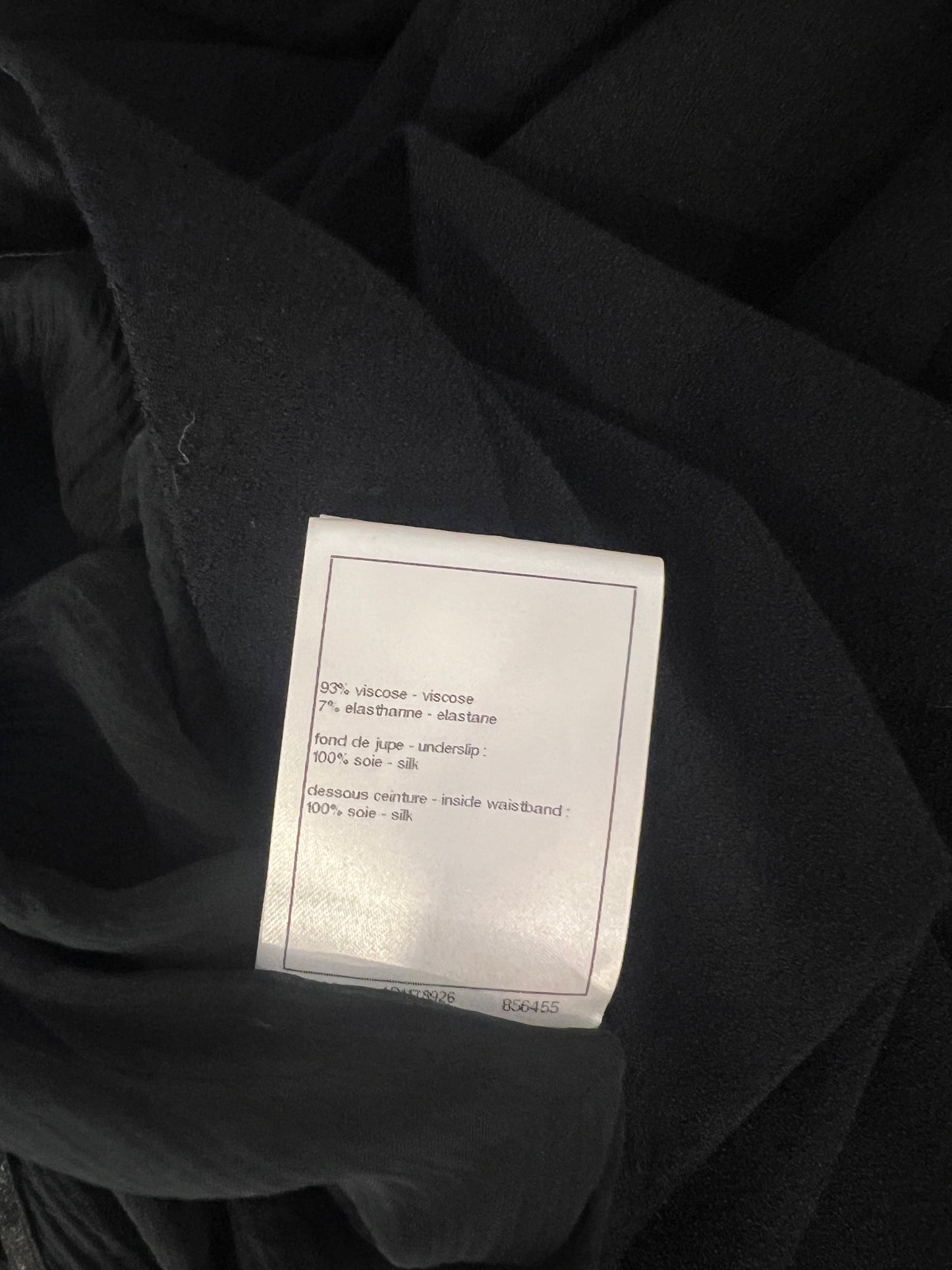 *RUNWAY* Chanel MŽtiers d'Art 2023 Black Front-Cropped Midi Skirt with Back Gold CC Logo Button Detail Size FR 34 (UK 6)