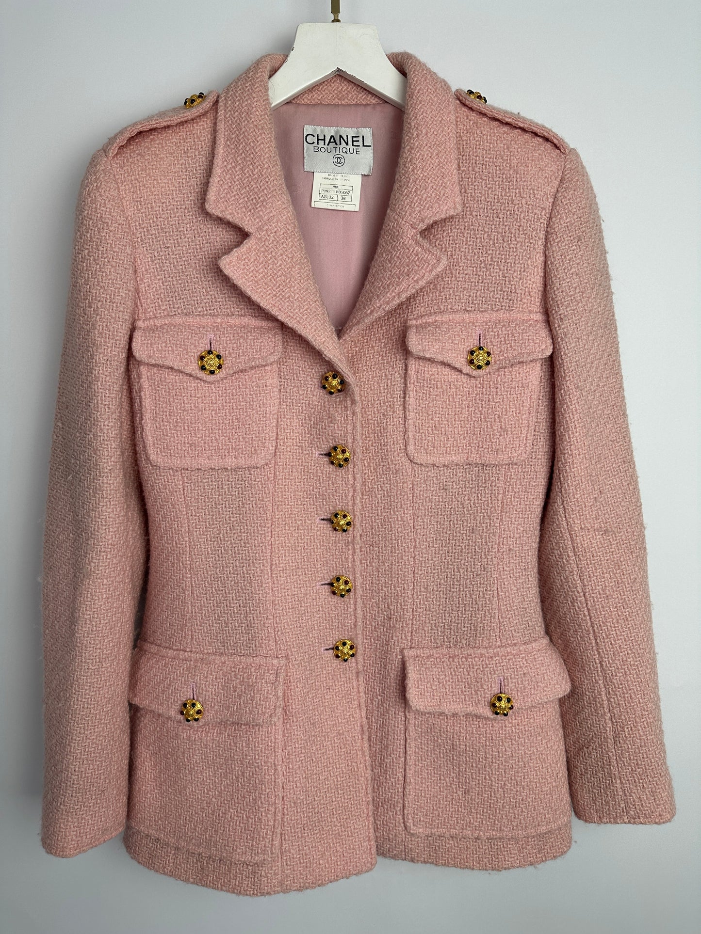Chanel 96/A   Pastel Pink Tweed Jacket with Gold Gripoix Buttons and Pocket Details FR 38 (UK 10)