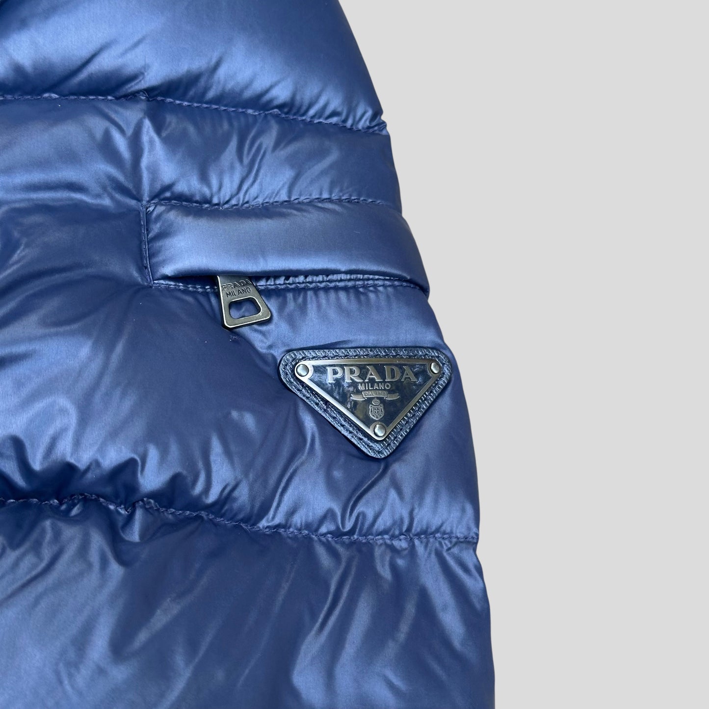Prada Milano 2011 Thick Down Fill Nylon Gloss Puffer - IT46 (S)