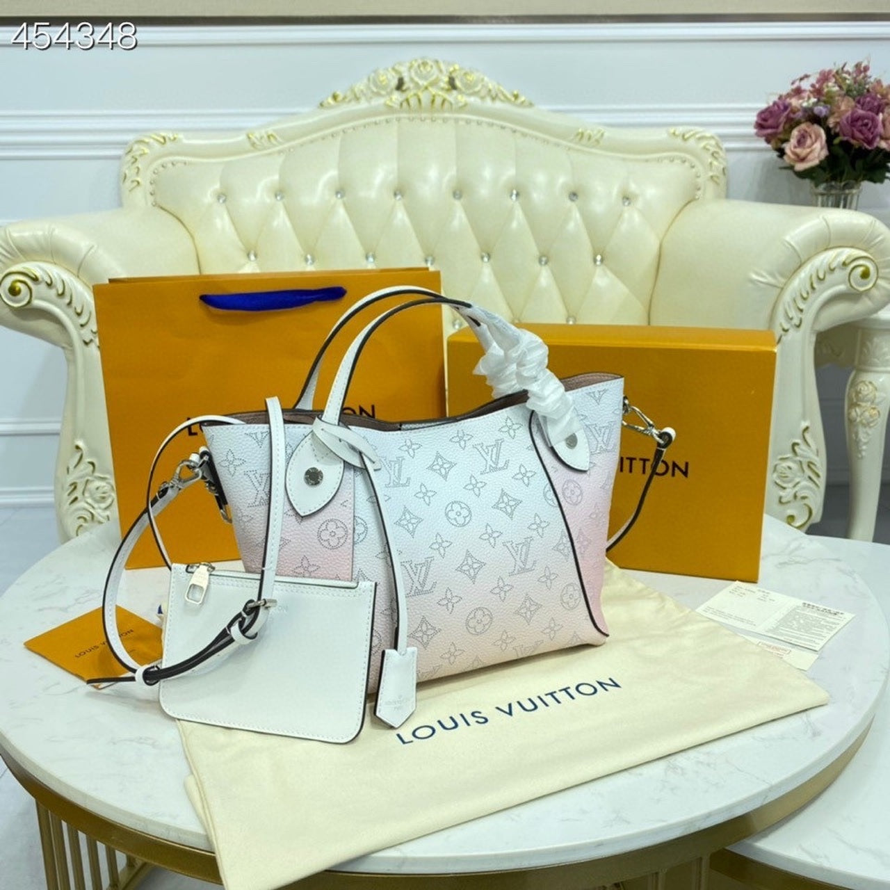 Top Quality Hina PM Bag 22cm Mahina Calfskin Leather Spring/Summer Collection M57858 GraTop Qualityent Pink