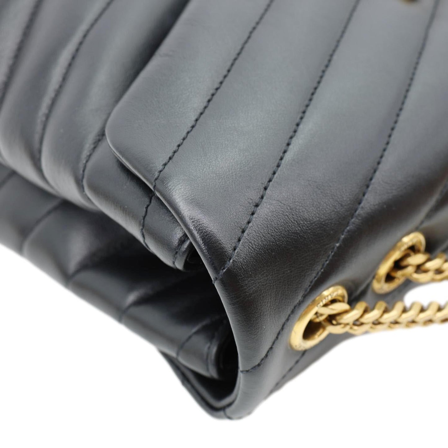 YVES SAINT LAURENT Loulou Large Matelasse Leather Chain Shoulder Bag Black