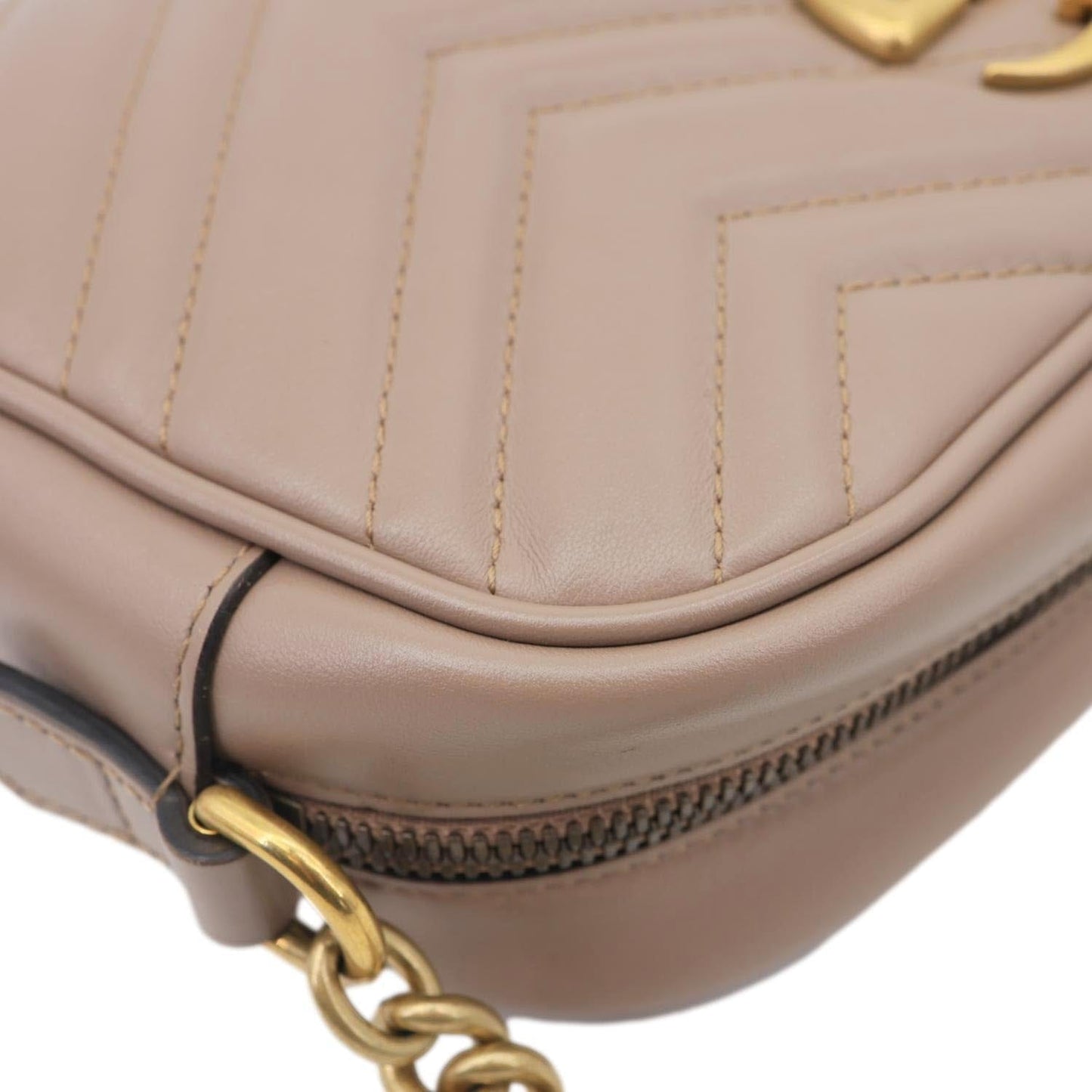 GUCCI GG Marmont Small Matelasse Chevron Leather Camera Bag Dusty Pink 447632