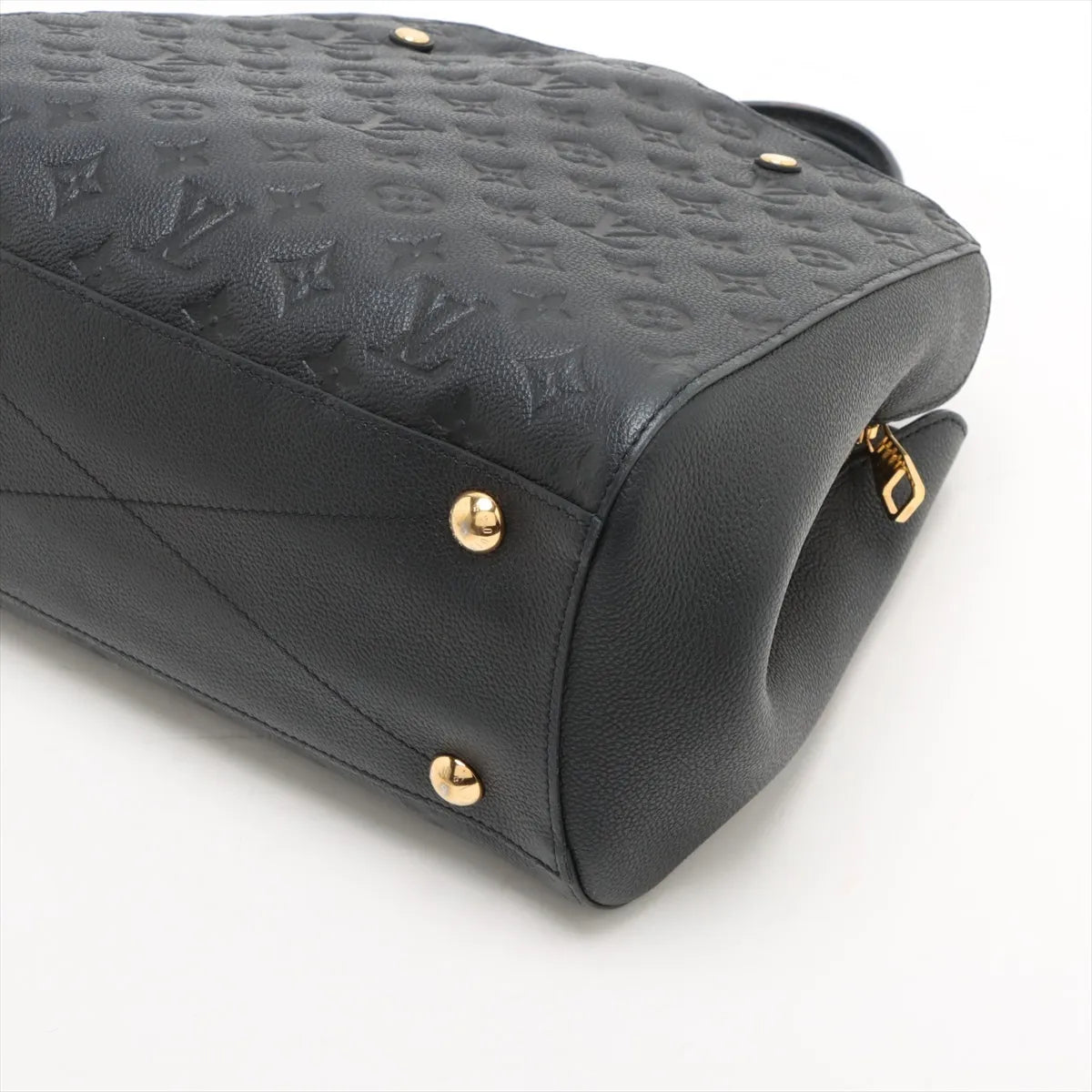 Louis Vuitton Noir Monogram Empreinte Leather Montaigne MM [Clearance Sale]